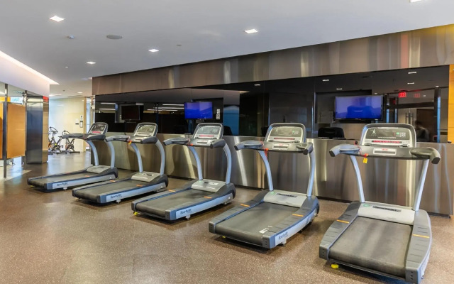 Delsuites North York Hullmark