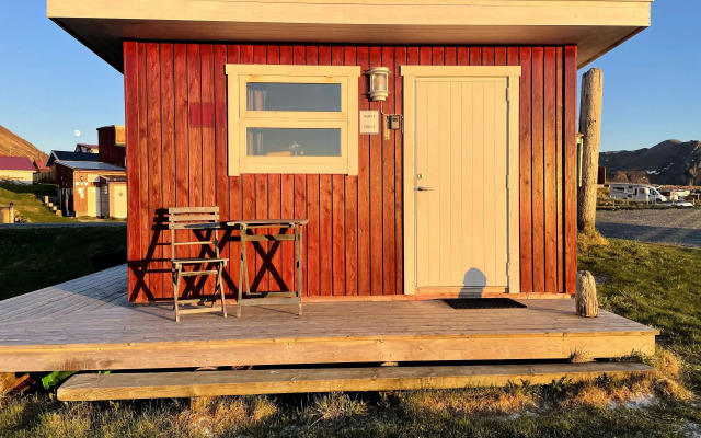 Midnattsol rom og hytter