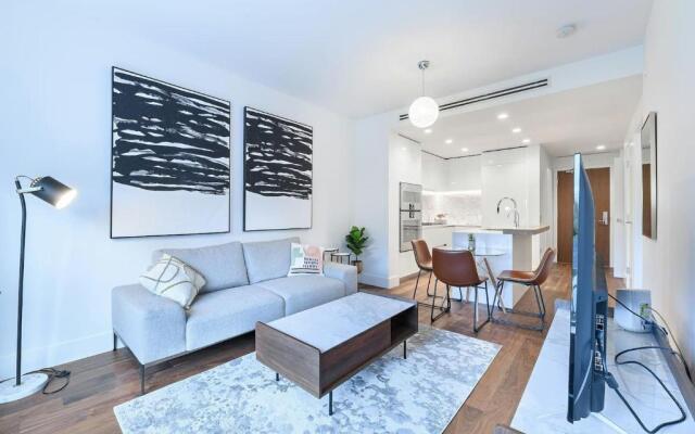 Sagittarius Palace Spacious 1BD 1BA besides park