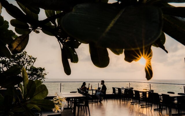 Sea Queen Hotel