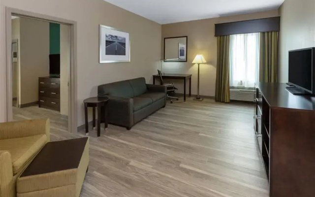 La Quinta Inn & Suites by Wyndham Durant