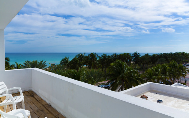 Ocean Surf Hotel