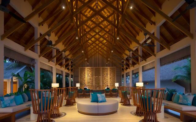 Emerald Faarufushi Resort & Spa - All Inclusive