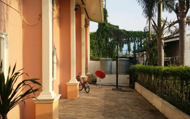 Narasiri Service Apartment