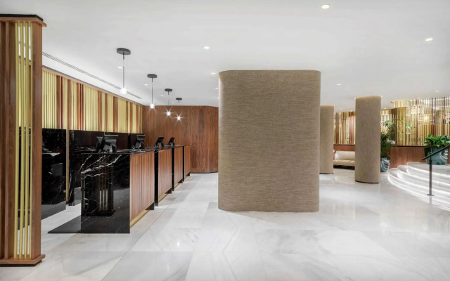 Melia White House Hotel