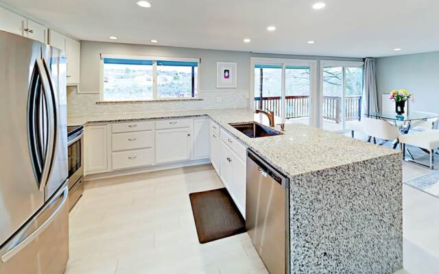 Los Escondidos - 2 Br Home