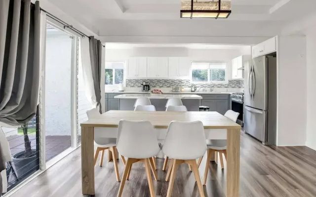 South Sycamore by Avantstay Centrally Located