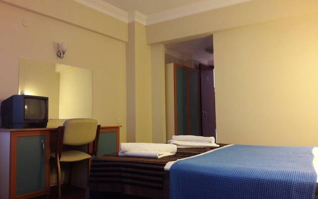 Club Urgench Hotel
