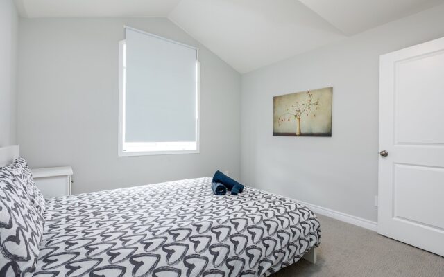 Luxury Entire house mins Niagara falls & Brock uni