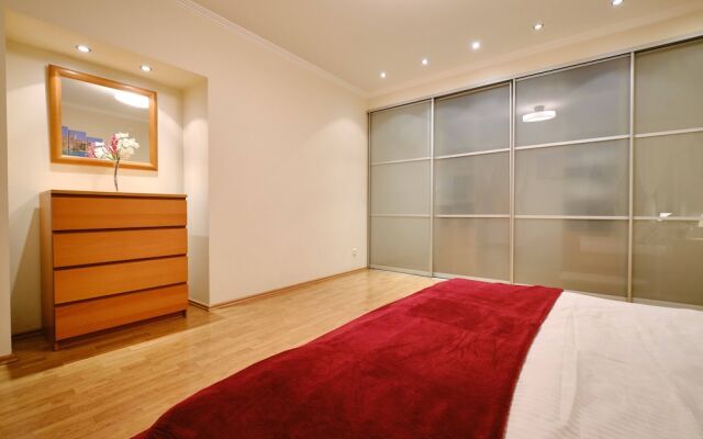 Апартаменты Center City, Малая Садовая