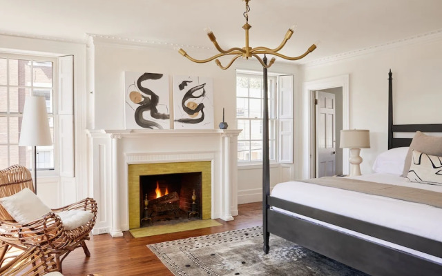 Blind Tiger Portland - Danforth Street.