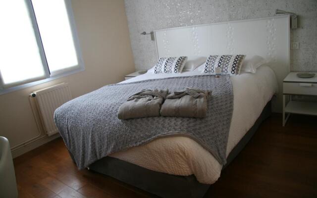 Les Suites Champenoises