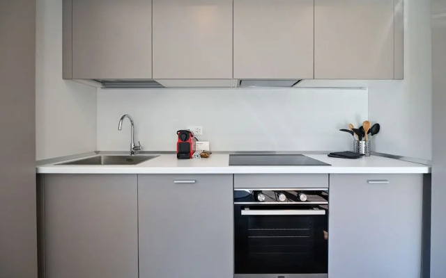 Lugano Suite Modern Concept 4
