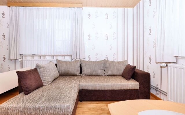 Cosy Apartment in Born With Terrace and Garden