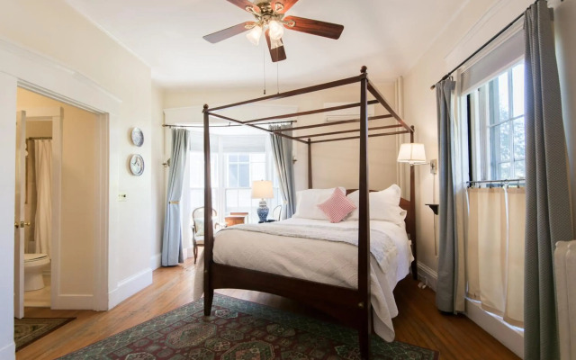 Marshall Slocum Inn