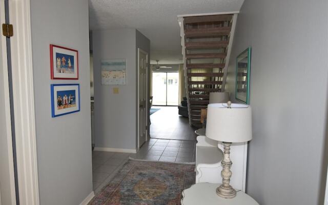 2 D, Three Bedroom Townhome