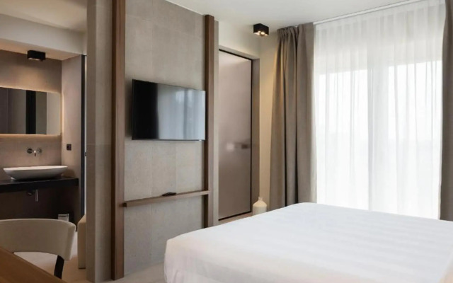B21 Lifestyle Hotel