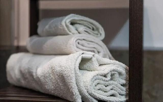 Rosa Homes - The Red