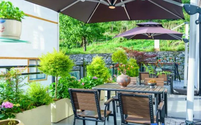 Dajiuhu Yinlan Yunshe Homestay – Outside – Shennongjia