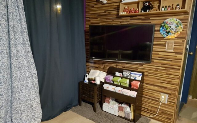 Dustin Guesthouse - Hostel