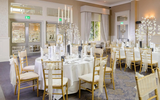 Killarney Oaks Hotel