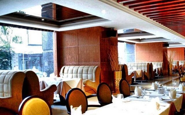 Oriental Glory Hotel