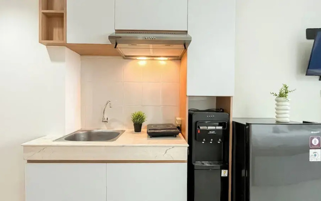 Simple Comfort Studio At Apartment Evenciio Margonda