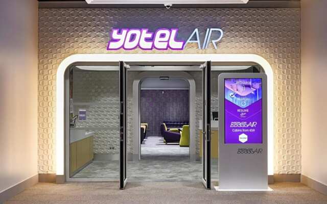 YOTELAIR Paris CDG - Transit Hotel - Terminal 2E