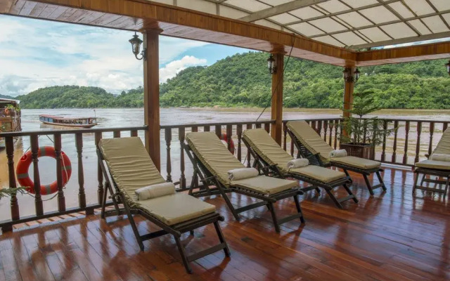 Mekong Pearl Hotel Ship