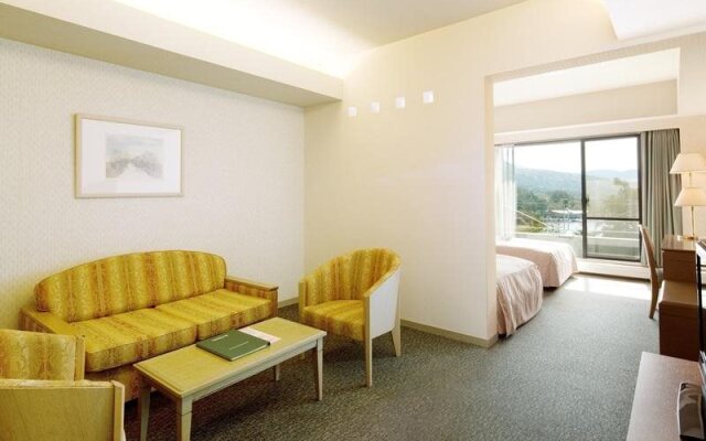 Tateshina Wanwan Paradise Cottage