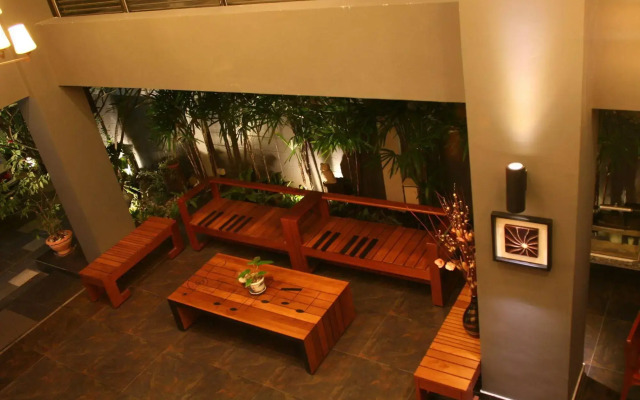 Silom Forest Exclusive Residence