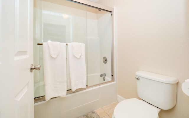 Island House #12 by Cayman Vacation