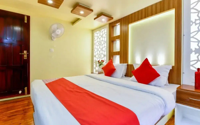 Oyo 24058 Houseboat My Trip 3bhk Luxury