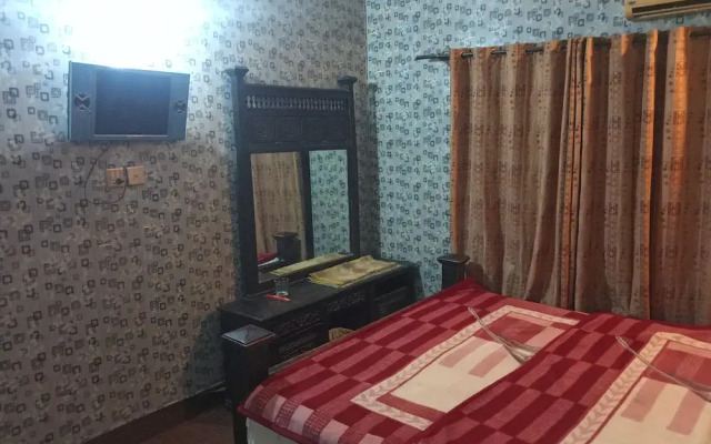 New White Rose Guest House