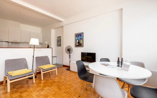 Feel Porto Stylish Flat V