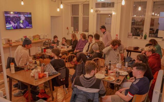 The Dolphin Inn Hostel