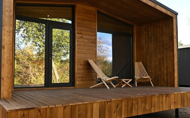 Река и Песок