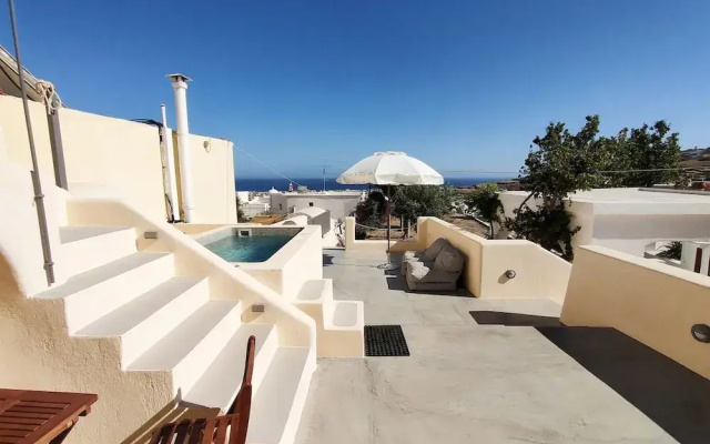 Dreamer's Secret Villa