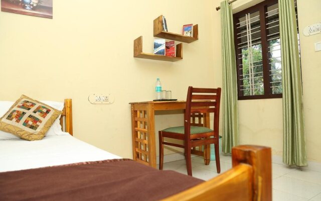 OYO 14342 Happy Rooms