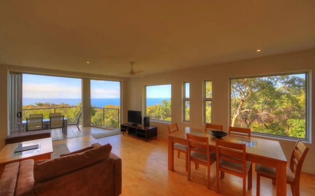 Rainbow Ocean Palms Resort