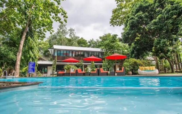 E-outfitting Doikham Resort