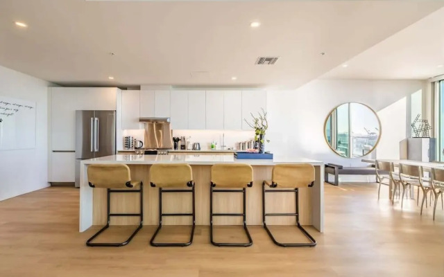 @ Marbella Lane - Luxurious 3BR Penthouse