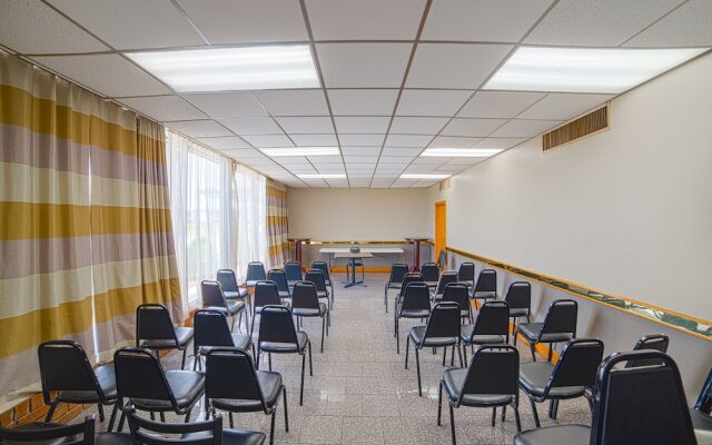 Masters Inn Selma/Smithfield I-95 By OYO