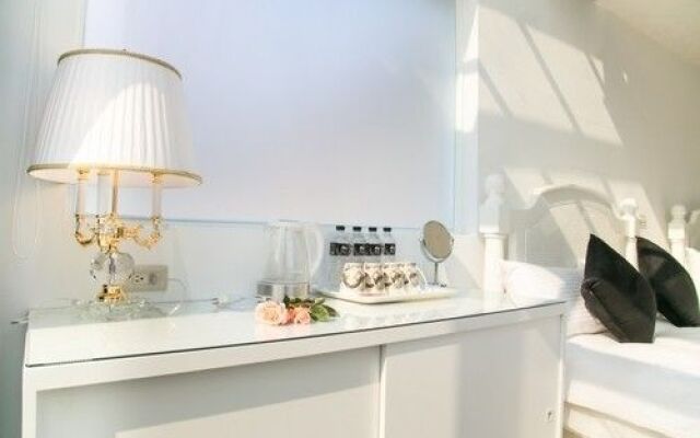 Green Light Nanping Hall 2