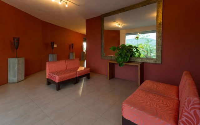 Tourmaline Hotel