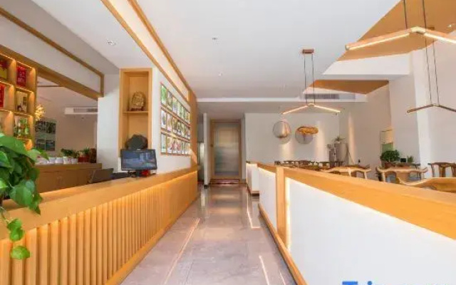 Shimo • Homestay (Huangshan Scenic Area South Gate Transfer Center Terminal)