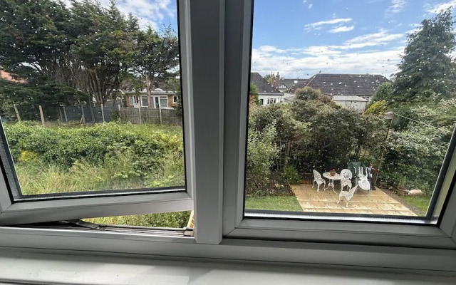 Romford Cozy Retreat