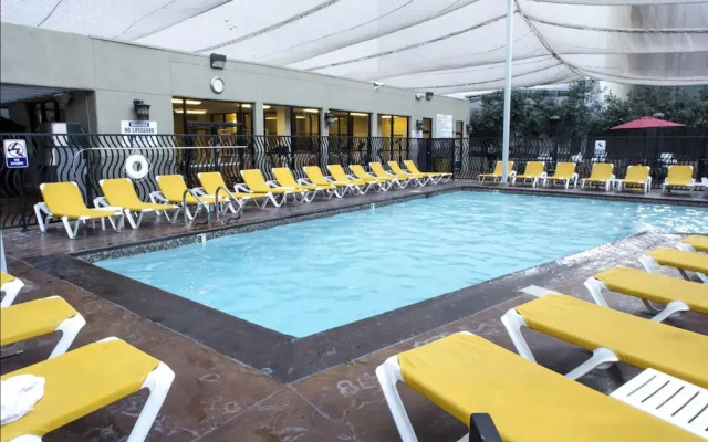 Stay Together Suites 2BD2B Apartment
