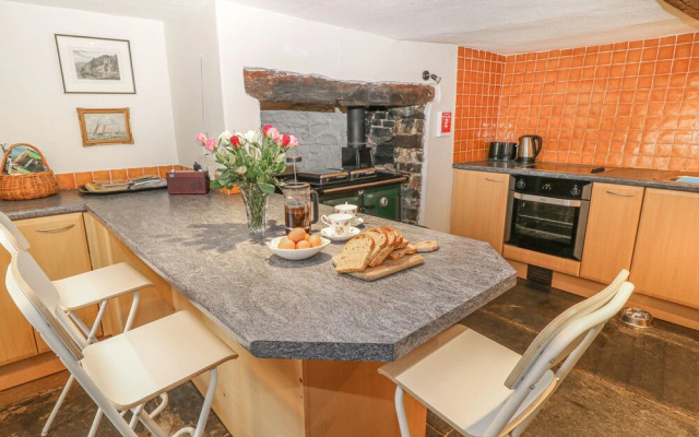 Turpike Cottage