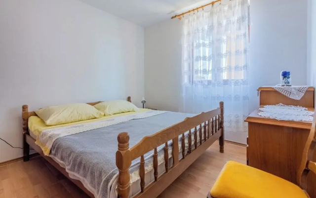 Apartment Besima
